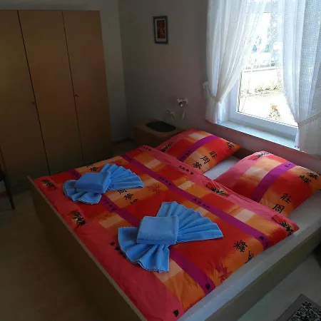 شقة Harzhaus-Am-Brunnen-Wohnung-2 *
