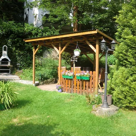 Harzhaus-Am-Brunnen-Wohnung-2 شقة
