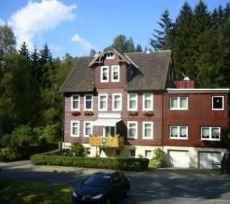 Harzhaus-Am-Brunnen-Wohnung-2 شقة